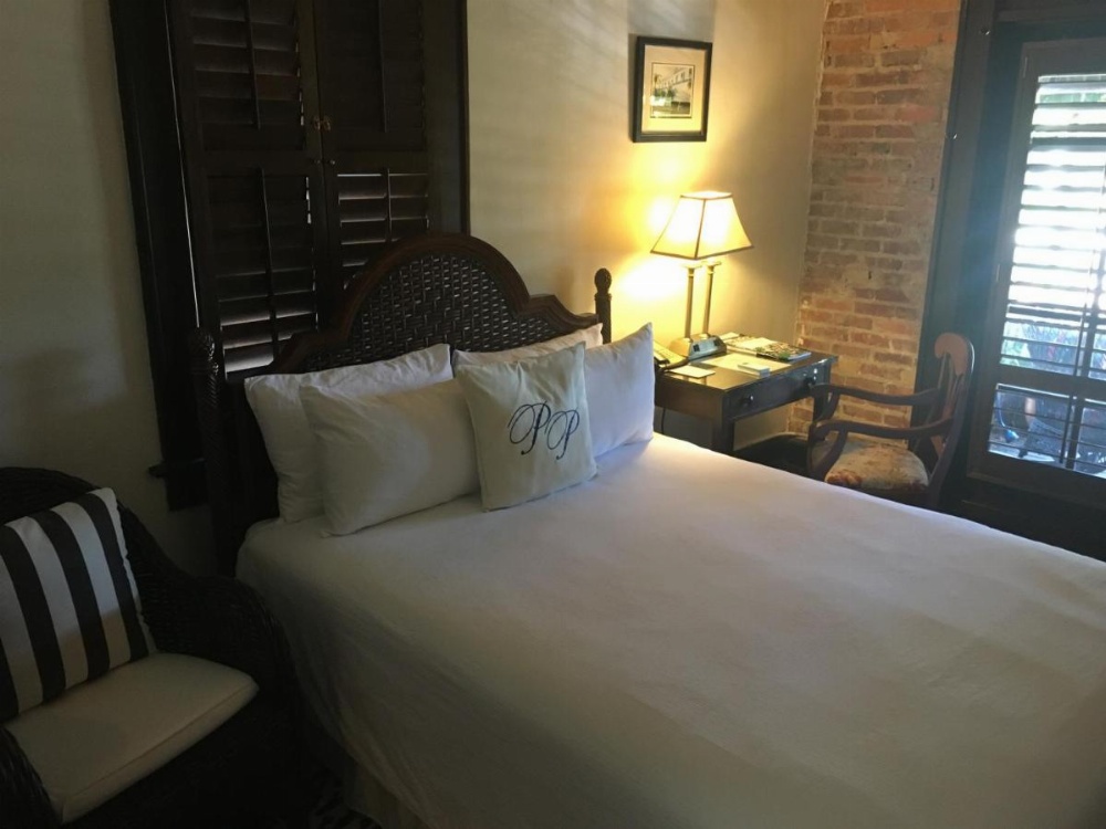 Room image 2