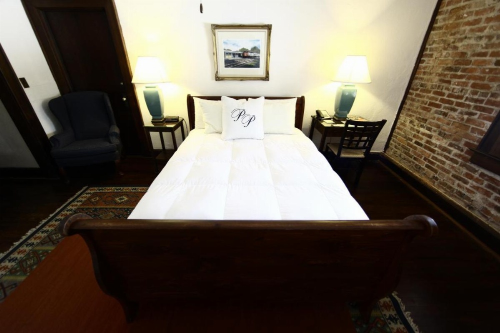Room image 2